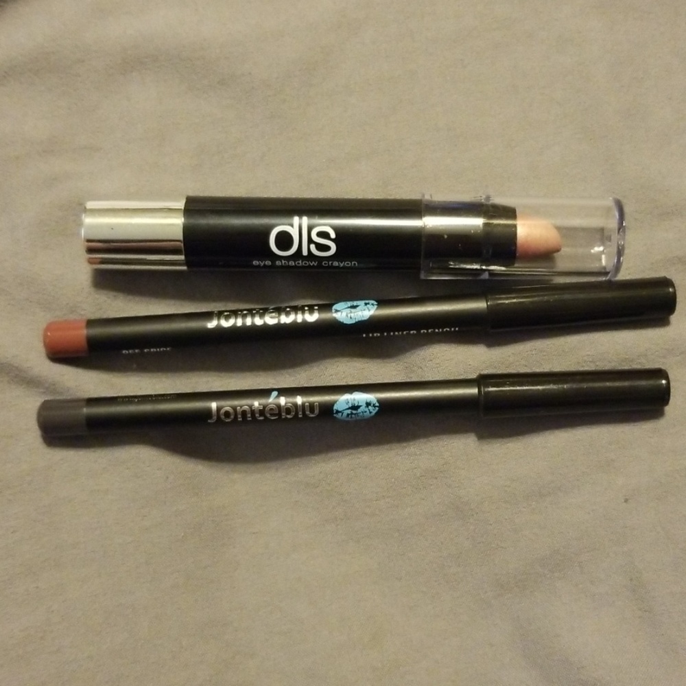 Eyeshadow stick, lip liner, eyeliner